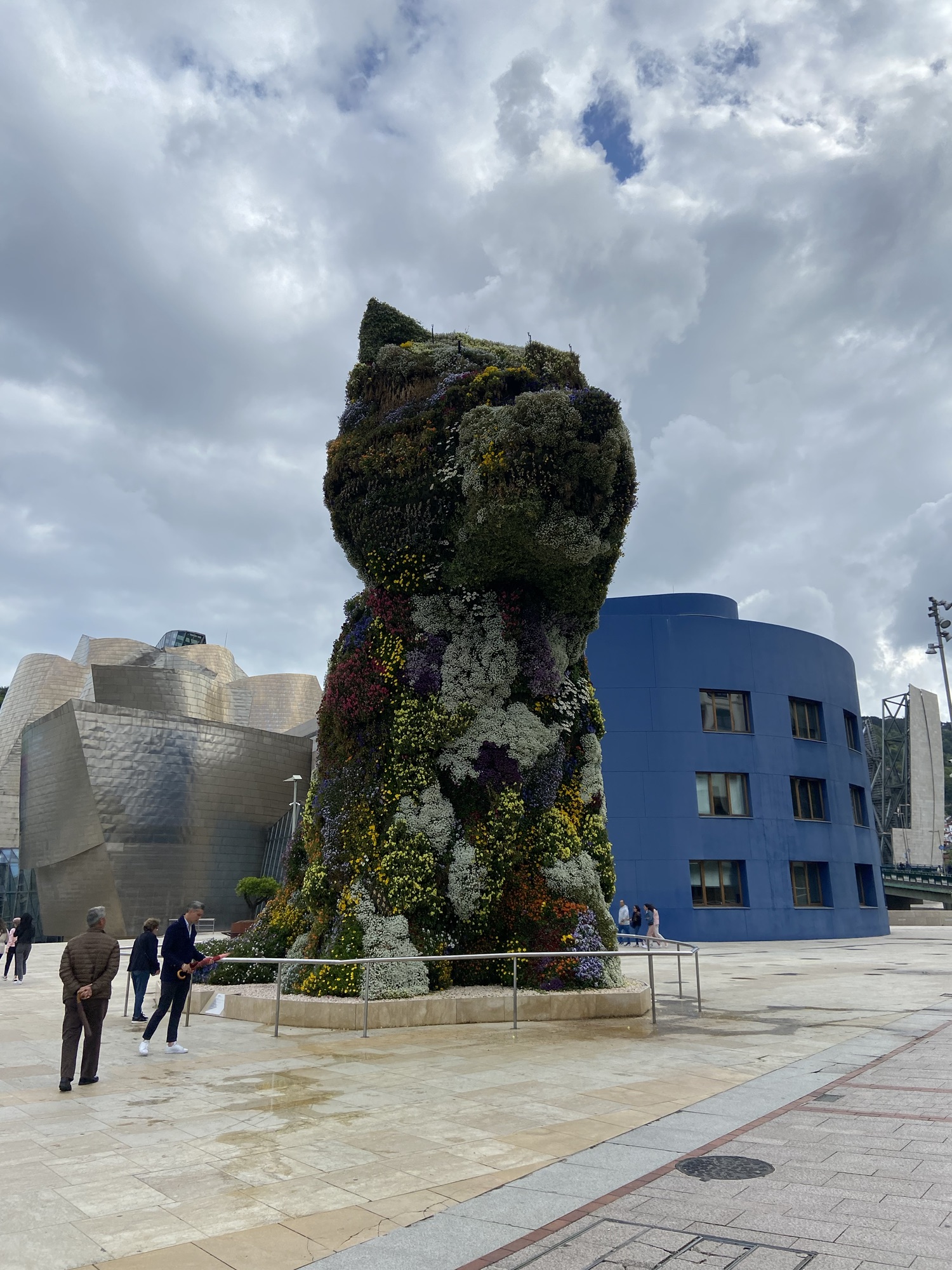 Bilbao in a Weekend: Two Days, Top Tapas, Titanium Marvels