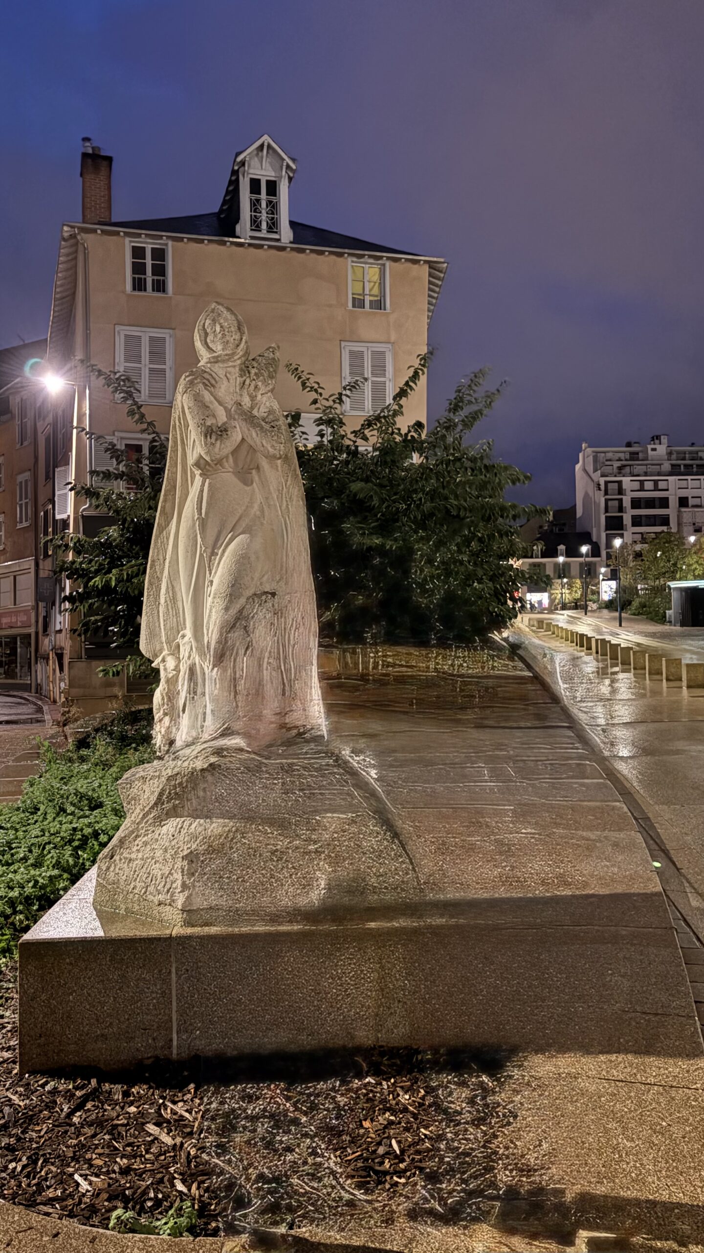 Limoges: Porcelain, Beef and a City Built on Quiet History